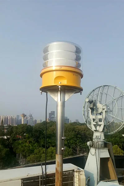 YFFY HP BS airport beacon light