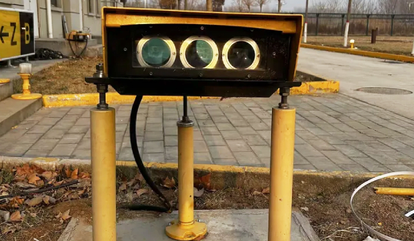 Precision Approach Path Indicator