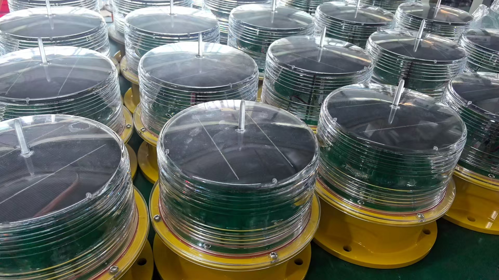 Solar Marine Navigation Lights YFFYLSC1 YFFY Lights Solar Marine Navigation Lights YFFY LS C 1