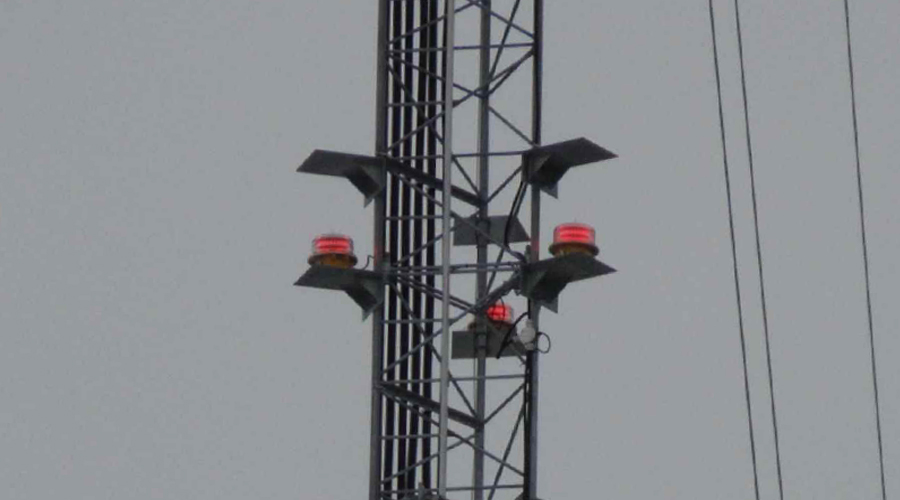 How to Maintain & Service Solar Obstacle Warning Lights