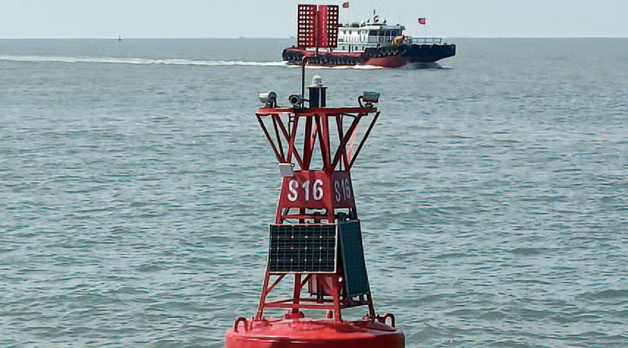 Benefits of Installing Solar Navigation Lights