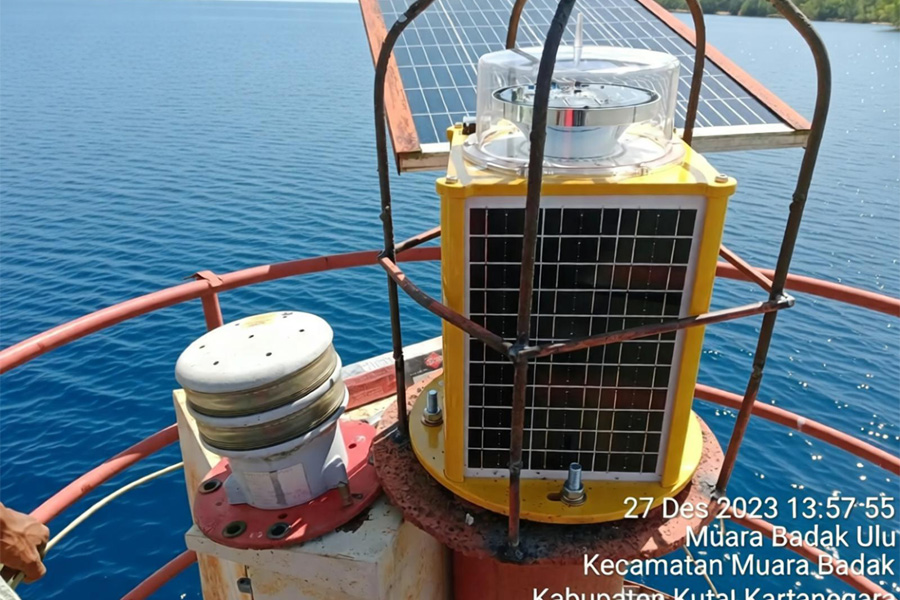 Marine Navigation Lights Installing Guide