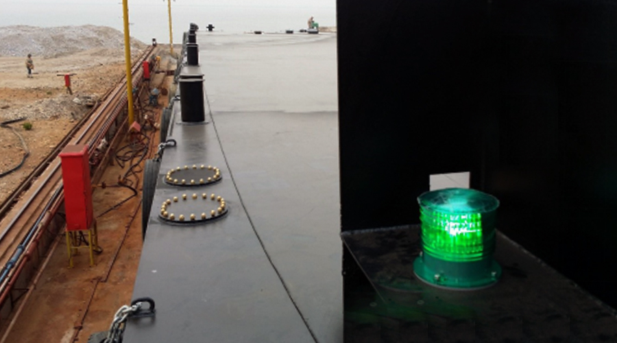Solar Warning Lights For Ports What Are Their Uses