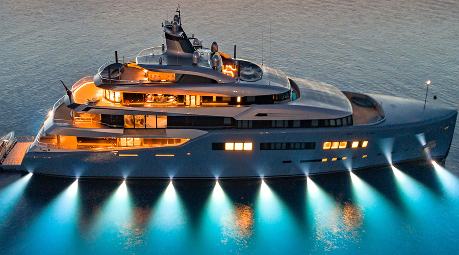 Marine Underwater Lights for Boats and Yachts