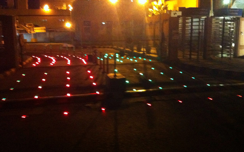 Application2 YFFY Lights Ultra thin Embedded Aluminum Solar Road Stud YFFY SRSA7 Solar Road Studs