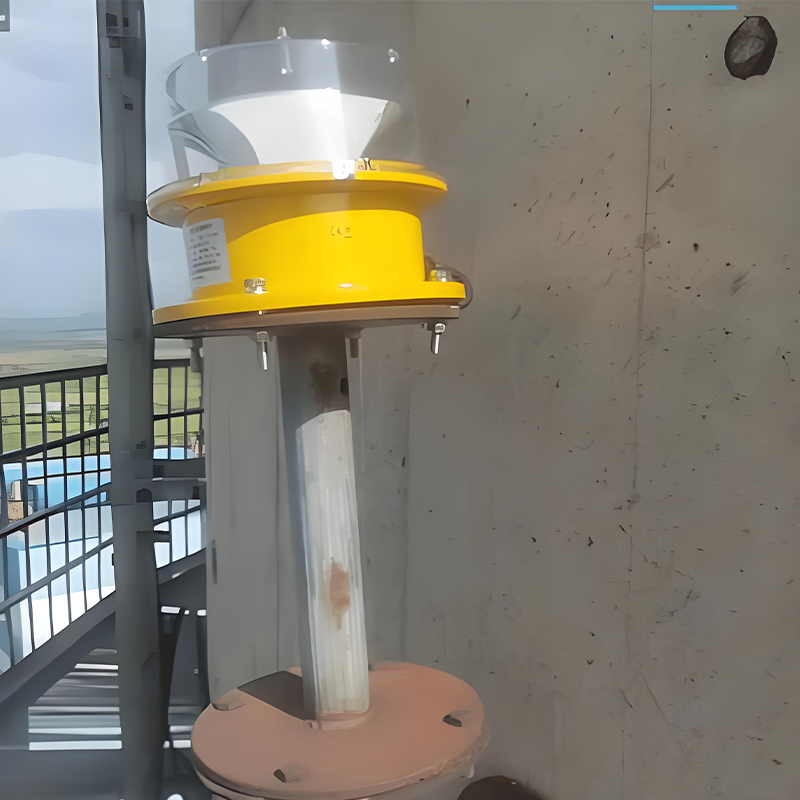 medium intensity aviation obstruction lights