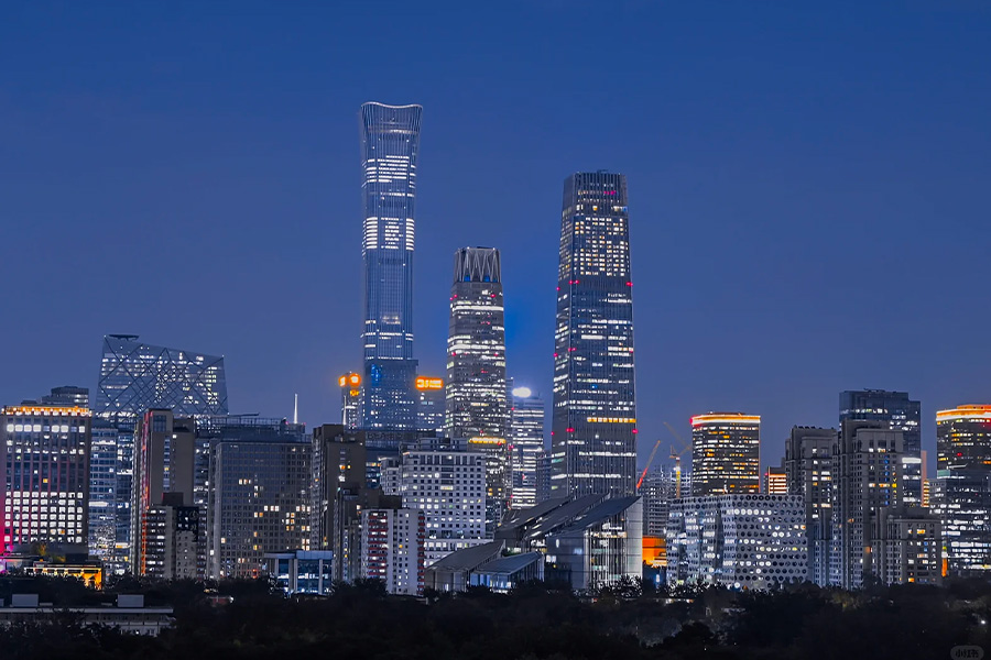 high intensity type A obstruction light supertall building