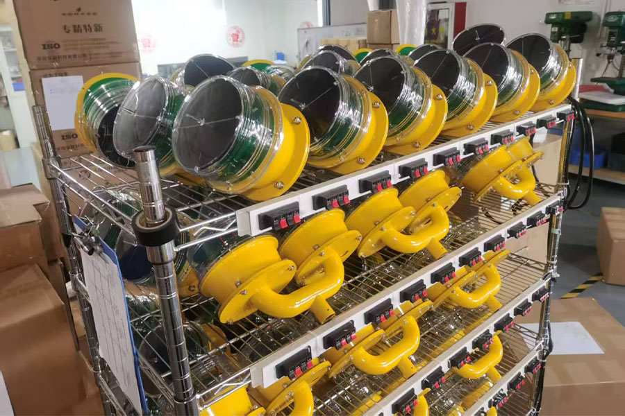 YFFYLST double solar aviation obstruction light YFFY Lights YFFY LS T double solar aviation obstruction light